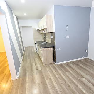 Pronájem bytu 2+kk 56 m² Karlovy Vary