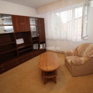 Pronájem bytu 2+kk 37 m² Horní Slavkov, Zahradní