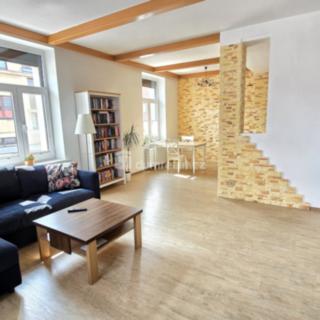 Prodej rodinného domu 200 m² Písek
