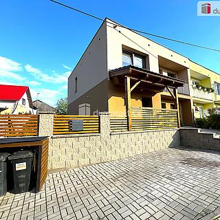 Prodej rodinného domu 140 m&sup2; Cheb