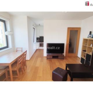 Pronájem bytu 2+kk 52 m² Praha