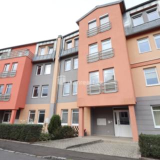 Pronájem bytu 3+1 89 m² Karlovy Vary Doubí, Terezínská