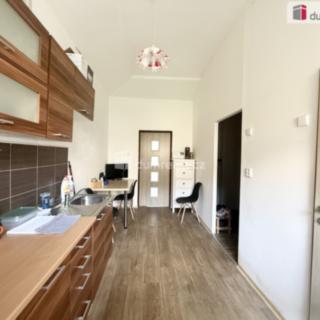 Pronájem bytu 1+1 40 m² Bystřany