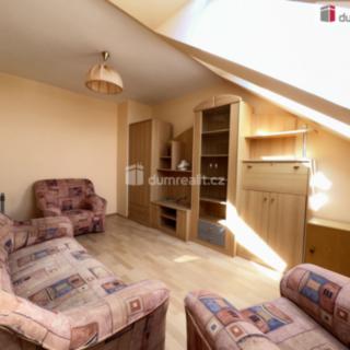 Pronájem bytu 3+1 70 m² Moravská Nová Ves, Na Rynku