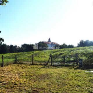 Pronájem zahrady 400 m² Mnichovo Hradiště, 1. máje