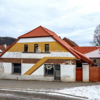 Prodej rodinného domu 340 m² Starý Plzenec