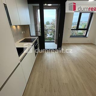 Pronájem bytu 1+kk a garsoniéry 32 m² Praha Smíchov, U Lihovaru