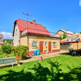 Prodej rodinného domu 145 m² Sadov