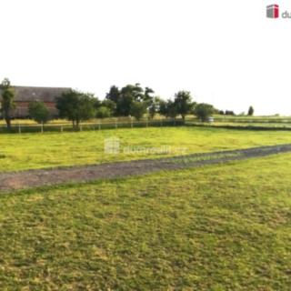 Prodej stavební parcely 2037 m² Ždánice