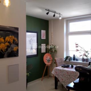 Prodej bytu 2+1 106 m² Karlovy Vary, Vítězná
