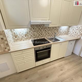 Pronájem bytu 1+kk, garsoniery 27 m² Praha