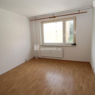 Pronájem bytu 3+1 79 m² Cheb, Boženy Němcové