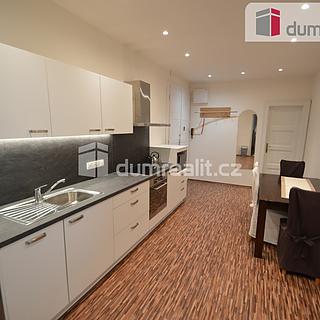 Pronájem bytu 4+1 20 m² Praha Vinohrady, Čerchovská