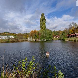 Prodej ostatního pozemku 4 174 m² Valeč Kostrčany, Kostrčany
