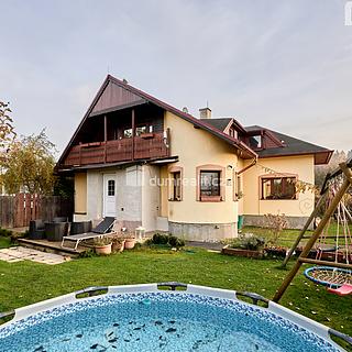 Prodej rodinného domu 143 m² Hroznětín