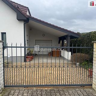 Pronájem garáže 19 m&sup2; Jesenice