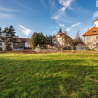 Prodej stavební parcely 909 m² Praha Libeň, Davídkova