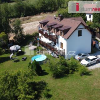 Prodej rodinného domu 334 m² Zlatá Koruna