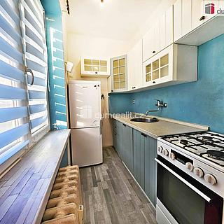 Pronájem bytu 1+kk, garsoniery 24 m² Lovosice