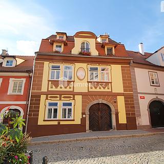 Prodej bytu 4+kk 158 m&sup2; Cheb