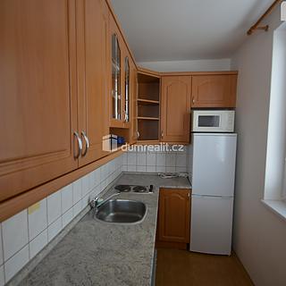 Pronájem bytu 1+kk a garsoniéry 32 m² Praha Stodůlky, Kodymova
