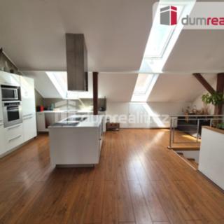 Prodej bytu 4+kk 159 m² Karlovy Vary, Jugoslávská