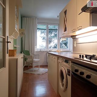 Pronájem bytu 2+1 61 m&sup2; Karlovy Vary