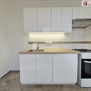 Pronájem bytu 2+kk 39 m² Kralupy nad Vltavou Lobeček, Krakovská