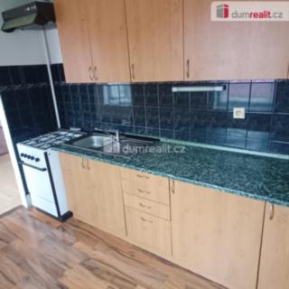 Pronájem bytu 2+1 80 m² Děčín