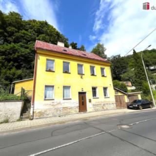 Prodej rodinného domu 219 m² Loket, Nádražní