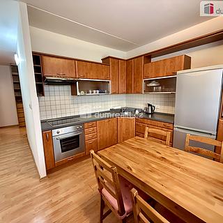 Pronájem bytu 2+1 61 m² Praha Lhotka, Mirotická