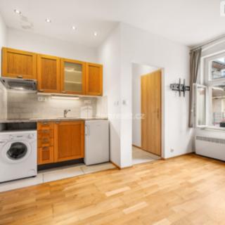 Prodej bytu 1+kk, garsoniery 19 m² Praha
