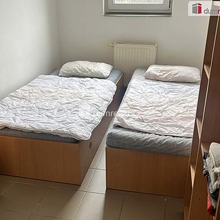 Pronájem bytu 1+kk a garsoniéry 15 m² Praha Čakovice, Za tratí