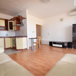 Prodej bytu 2+kk 53 m² Modletice, Modletice