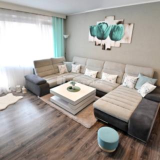Prodej bytu 3+1 82 m² Hodonín, Jižní
