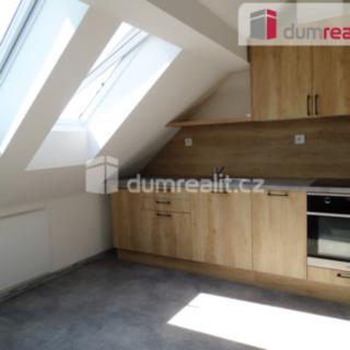 Pronájem bytu 2+kk 52 m² Bzenec, Vracovská
