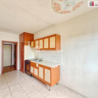 Prodej bytu 3+1 65 m² Chlumec, Jarní