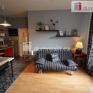 Pronájem bytu 1+kk, garsoniery 52 m² Praha