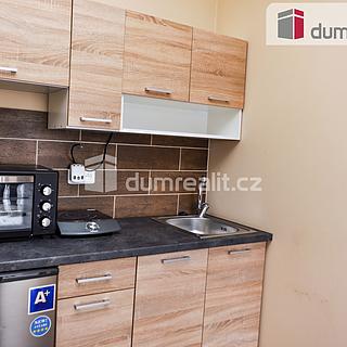 Pronájem bytu 1+kk, garsoniery 17 m² Kladno