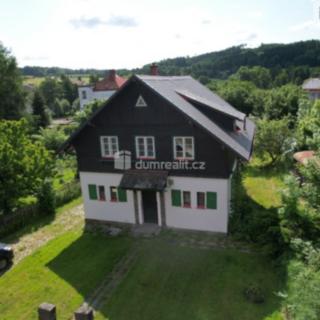 Prodej rodinného domu 200 m² Lipová