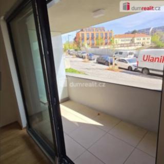 Pronájem bytu 3+kk 52 m² Praha