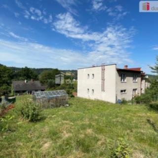 Prodej stavební parcely 728 m² Semily