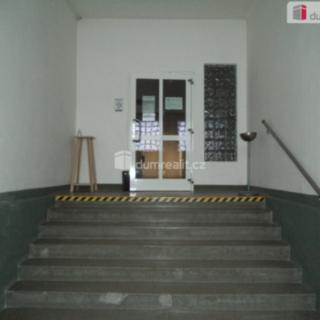 Pronájem kanceláře 35 m² Vratimov, Adámkova