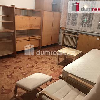 Pronájem bytu 1+kk a garsoniéry 15 m² Praha Břevnov, Na Petřinách