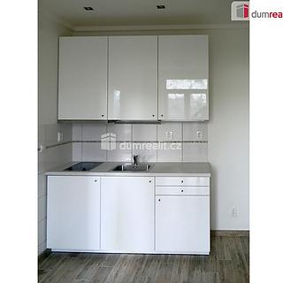 Pronájem bytu 1+1 29 m&sup2; Břeclav