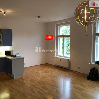 Pronájem bytu 2+kk 59 m² Praha Vršovice, Rybalkova