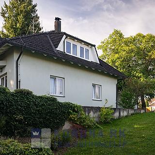 Prodej vily 321 m² Lišov, Topolová