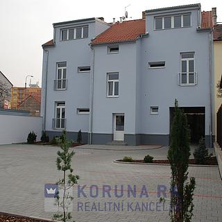 Pronájem bytu 3+kk 64 m² České Budějovice