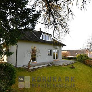 Prodej vily 321 m² Lišov