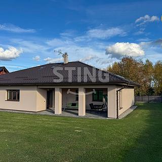 Pronájem rodinného domu 217 m² Albrechtice, Bělehradská